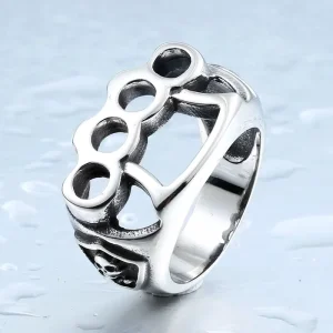 Bague pirate tête de mort en acier